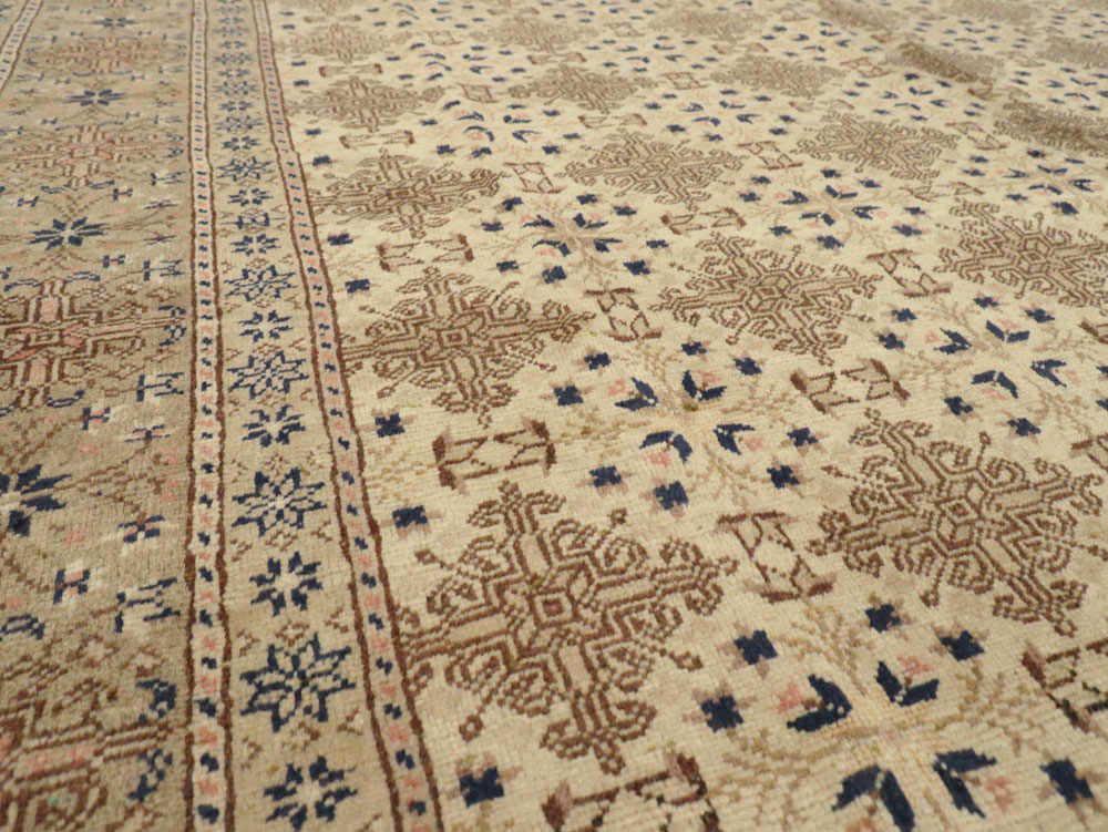 Vintage Turkish Sivas Carpet, No.14959 - Gsblank