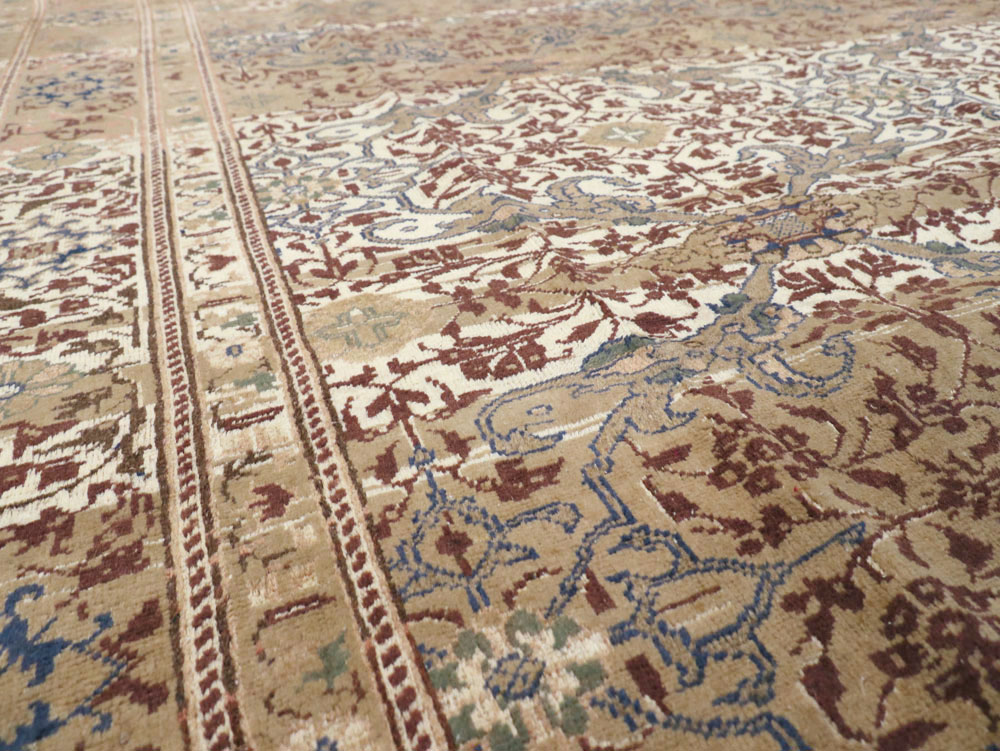 Vintage Turkish Sivas Carpet, No.14960 - Gsblank