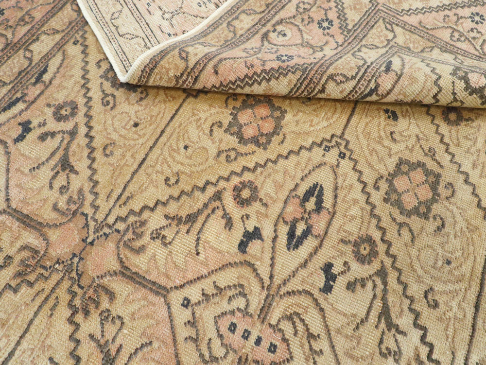 Vintage Turkish Sivas Carpet, No.14966 - Gsblank