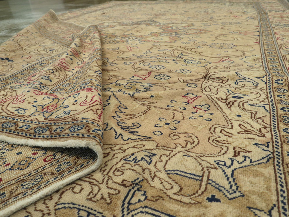Vintage Turkish Sivas Carpet, No.14972 - Gsblank