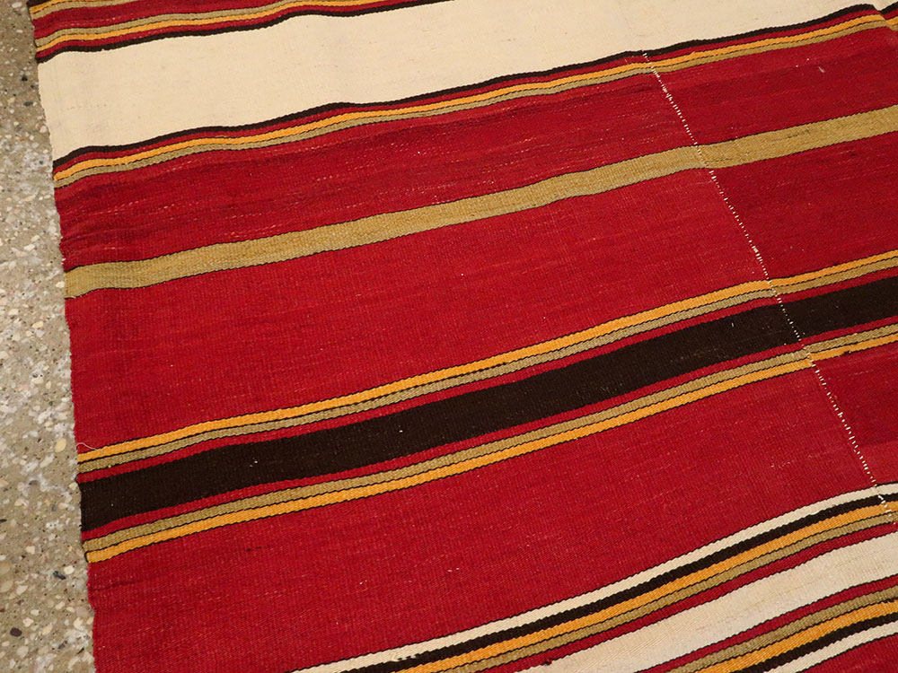 Vintage Turkish Kilim, No.14976 - Gsblank