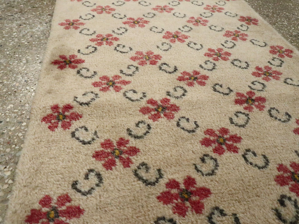 Vintage Turkish Anatolian Runner, No.15032 - Gsblank