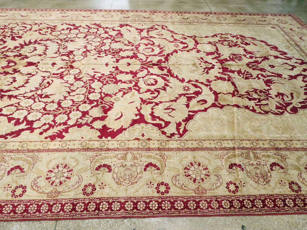 Antique Indian Agra Carpet, No.15046 - Gsblank