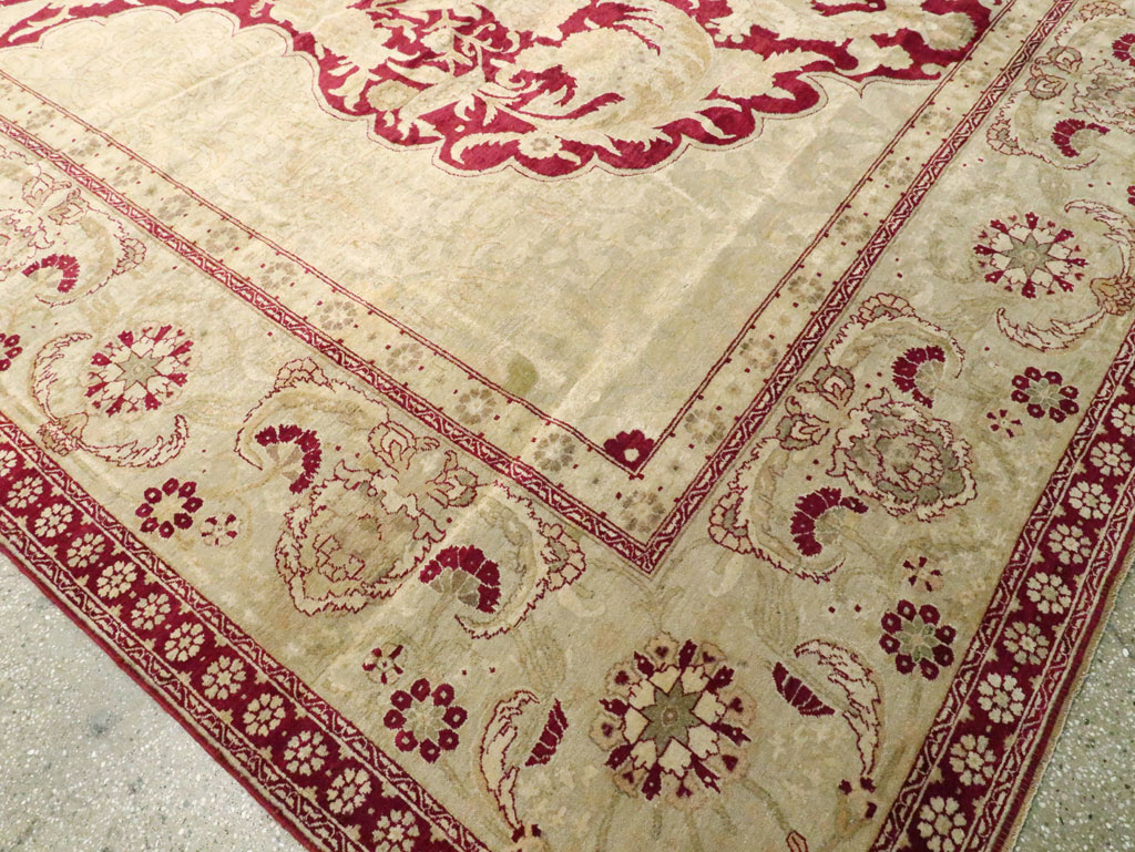 Antique Indian Agra Carpet, No.15046 - Gsblank