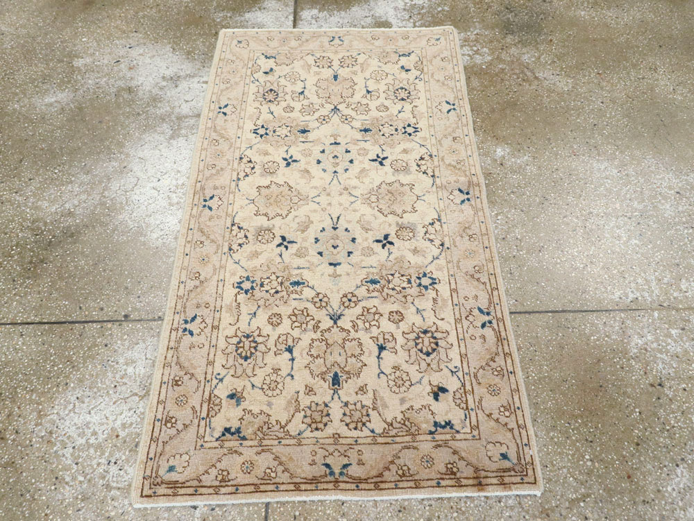 Vintage Persian Tabriz Rug (Pair: 2 of 2), No.15090 - Gsblank