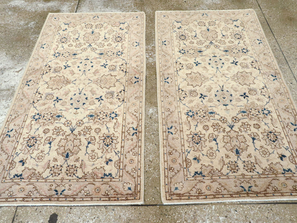 Vintage Persian Tabriz Rug (Pair: 2 of 2), No.15090 - Gsblank