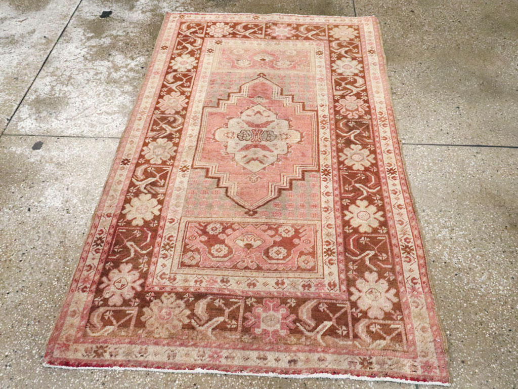 Vintage Turkish Oushak Rug, No.15116 - Gsblank