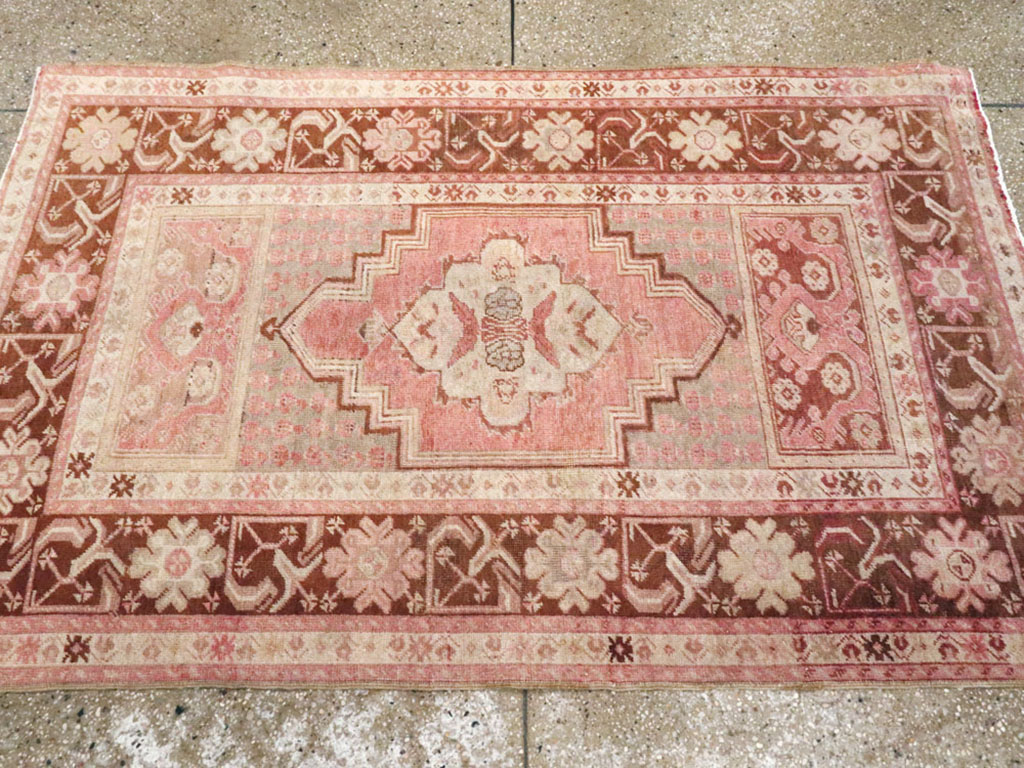 Vintage Turkish Oushak Rug, No.15116 - Gsblank