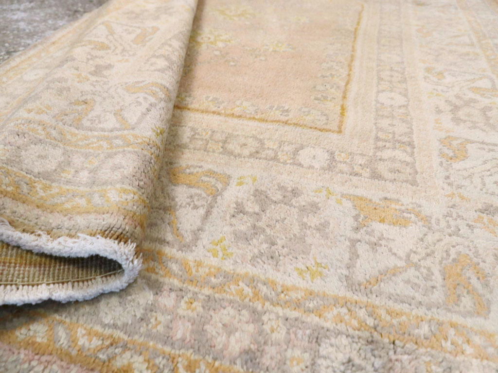 Antique Turkish Sivas Rug, No.15168 - Gsblank