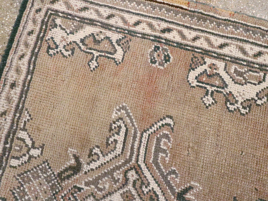 Antique Turkish Oushak Rug, No.15171 - Gsblank