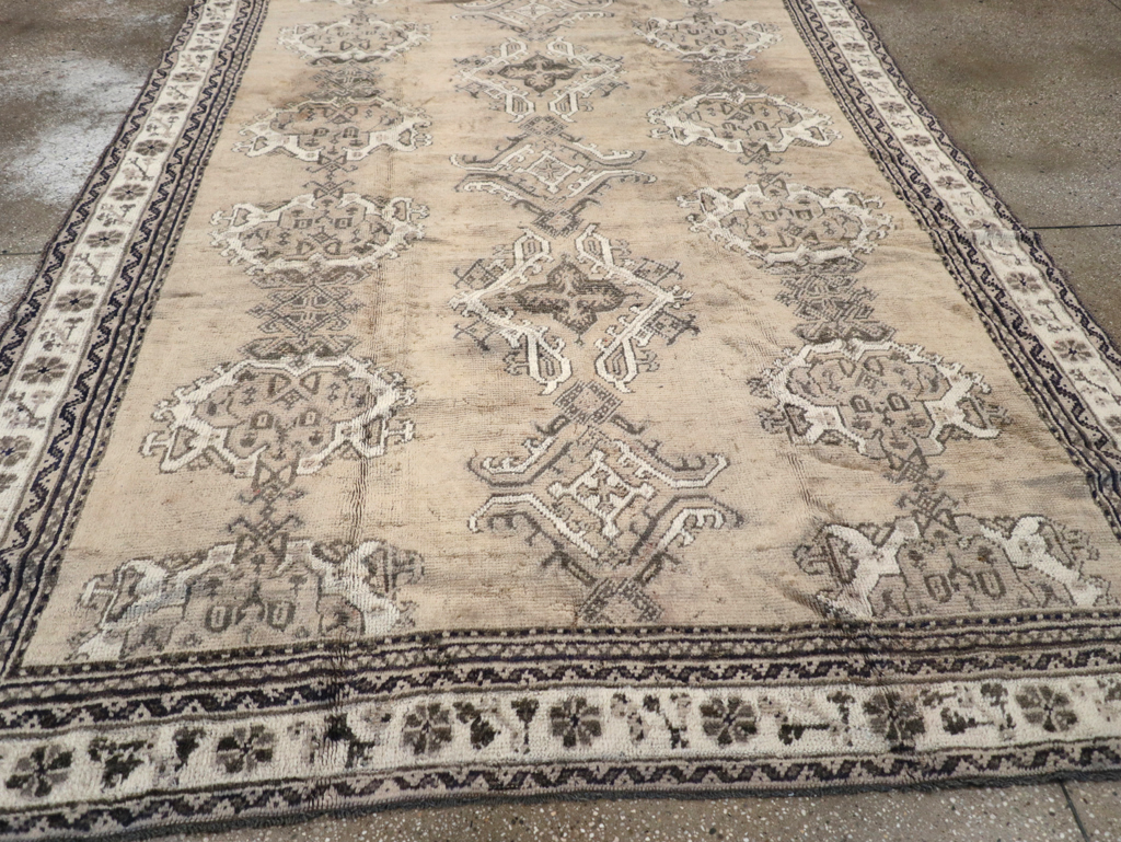 Antique Turkish Oushak Square Accent Carpet, No.15174 - Gsblank