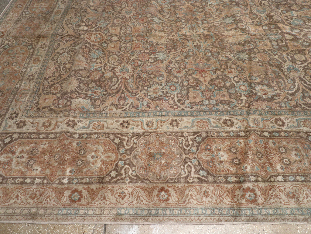 Antique Persian Tabriz Carpet, No.15197 - Gsblank