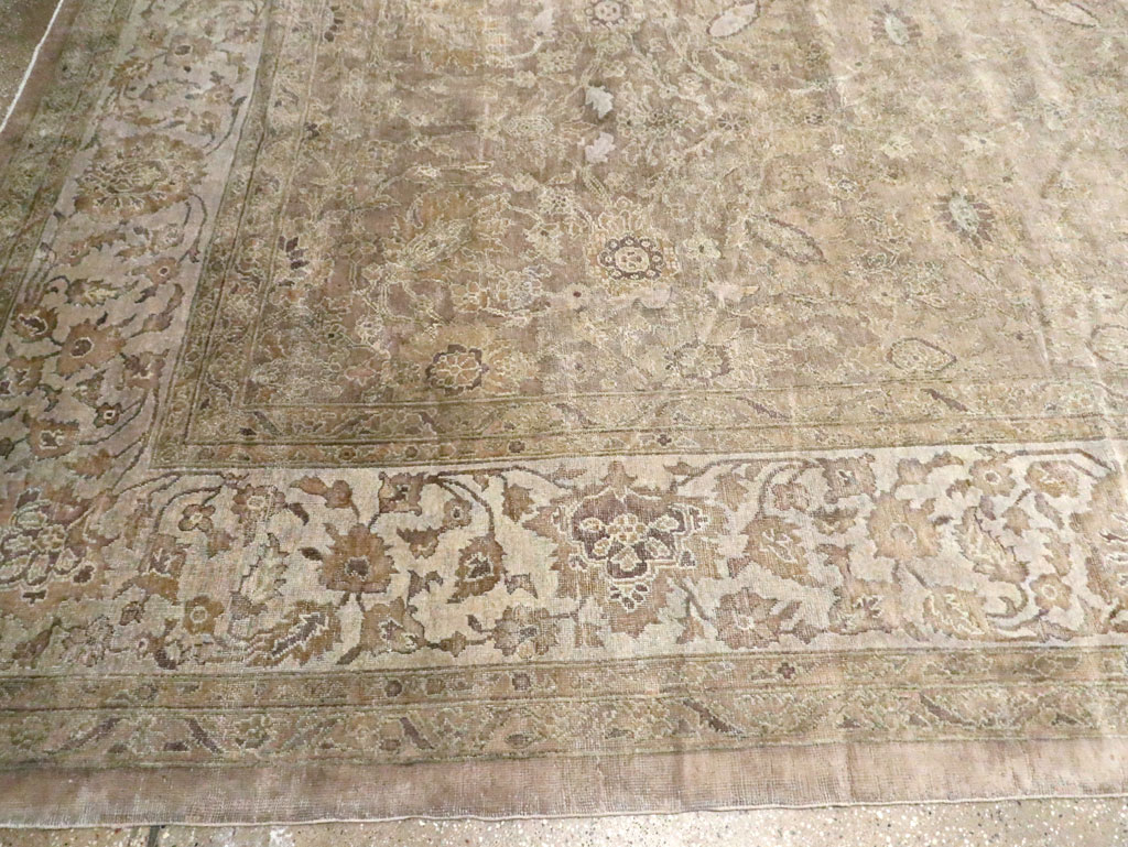 Antique Persian Mahal Carpet, No.15252 - Gsblank