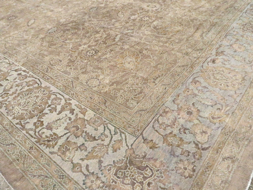 Antique Persian Mahal Carpet, No.15252 - Gsblank