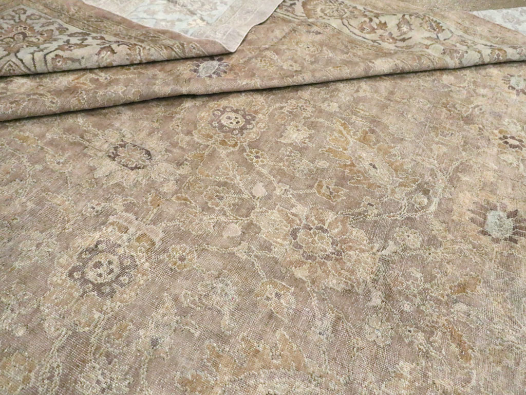 Antique Persian Mahal Carpet, No.15252 - Gsblank