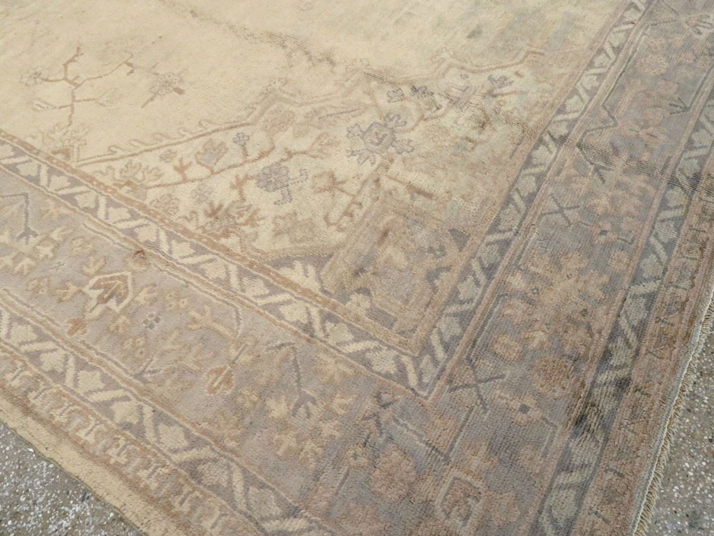 Antique Turkish Oushak Carpet, No.15253 - Gsblank
