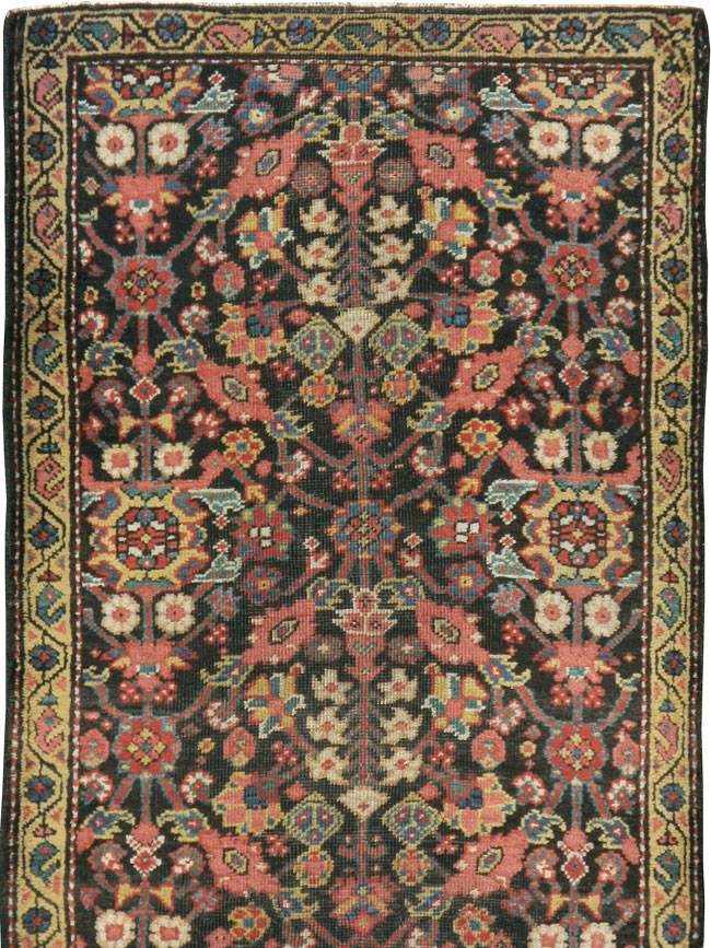 Antique Persian Mahal Runner, No.15271 - Gsblank