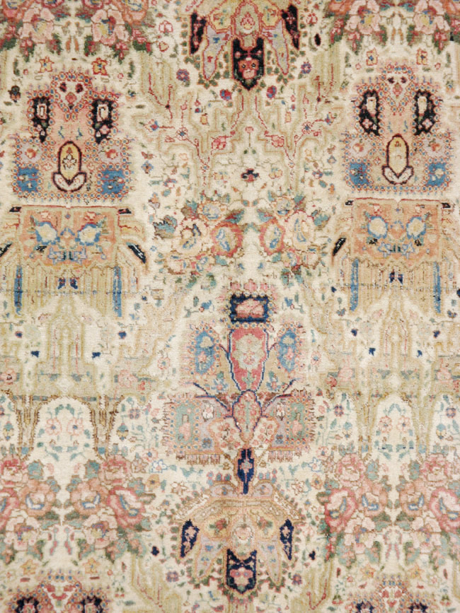 Antique Persian Tabriz Carpet, No.15341 - Gsblank