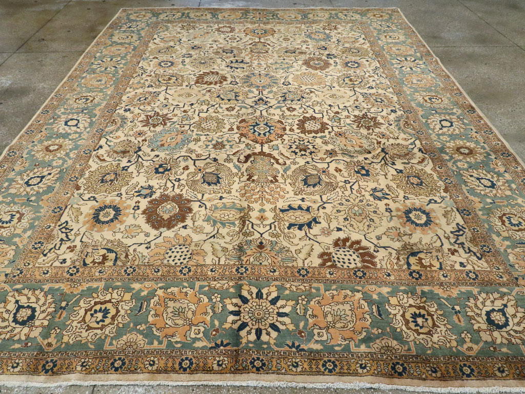 Vintage Persian Tabriz Carpet, No.15379 - Gsblank