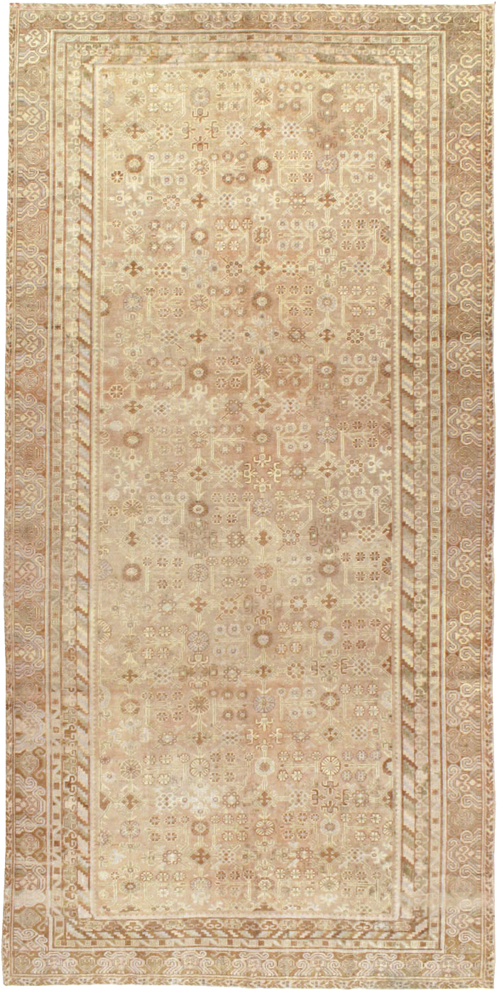 Antique East Turkestan Khotan Gallery Carpet, No.15512 - Gsblank