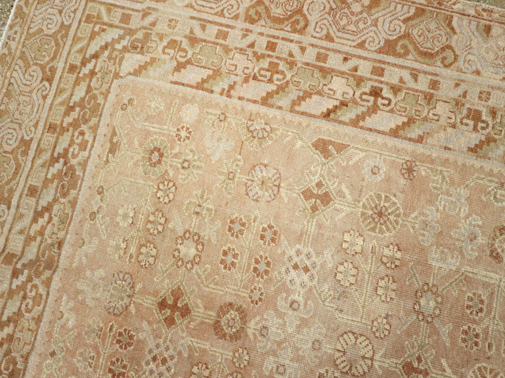 Antique East Turkestan Khotan Gallery Carpet, No.15512 - Gsblank