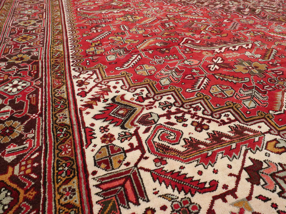 Vintage Persian Heriz Carpet, No.15530 - Gsblank