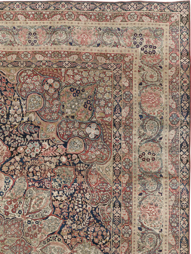 Antique Persian Lavar Kerman Carpet, No.15532 - Gsblank