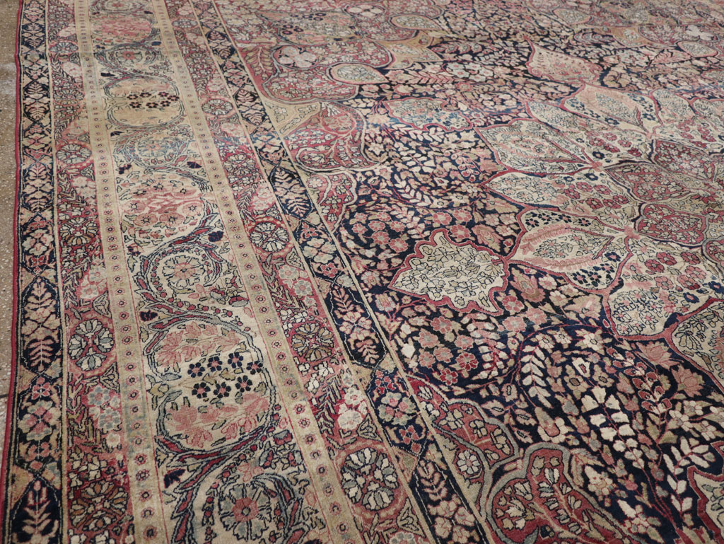 Antique Persian Lavar Kerman Carpet, No.15532 - Gsblank
