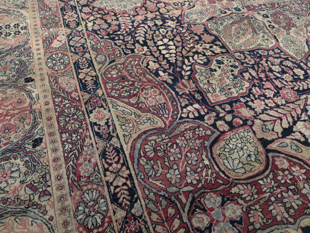 Antique Persian Lavar Kerman Carpet, No.15532 - Gsblank