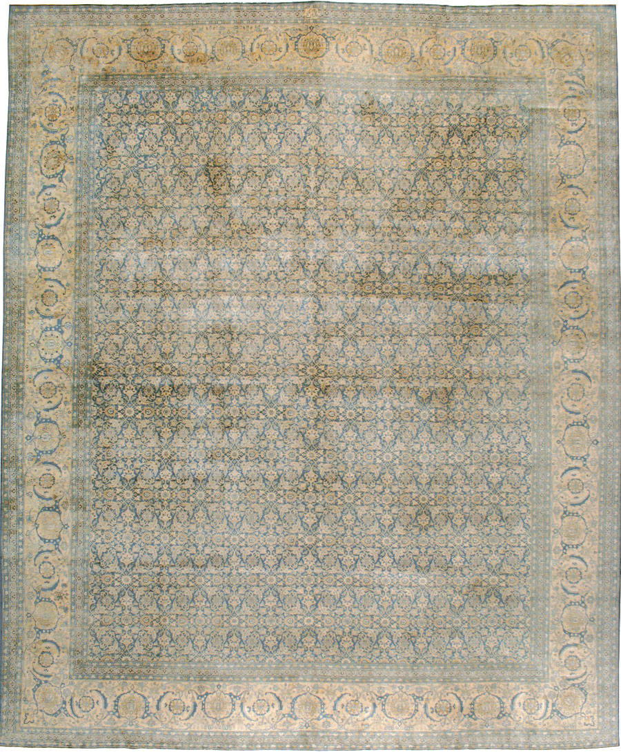 Antique Persian Tabriz Carpet, No.15604 - Gsblank