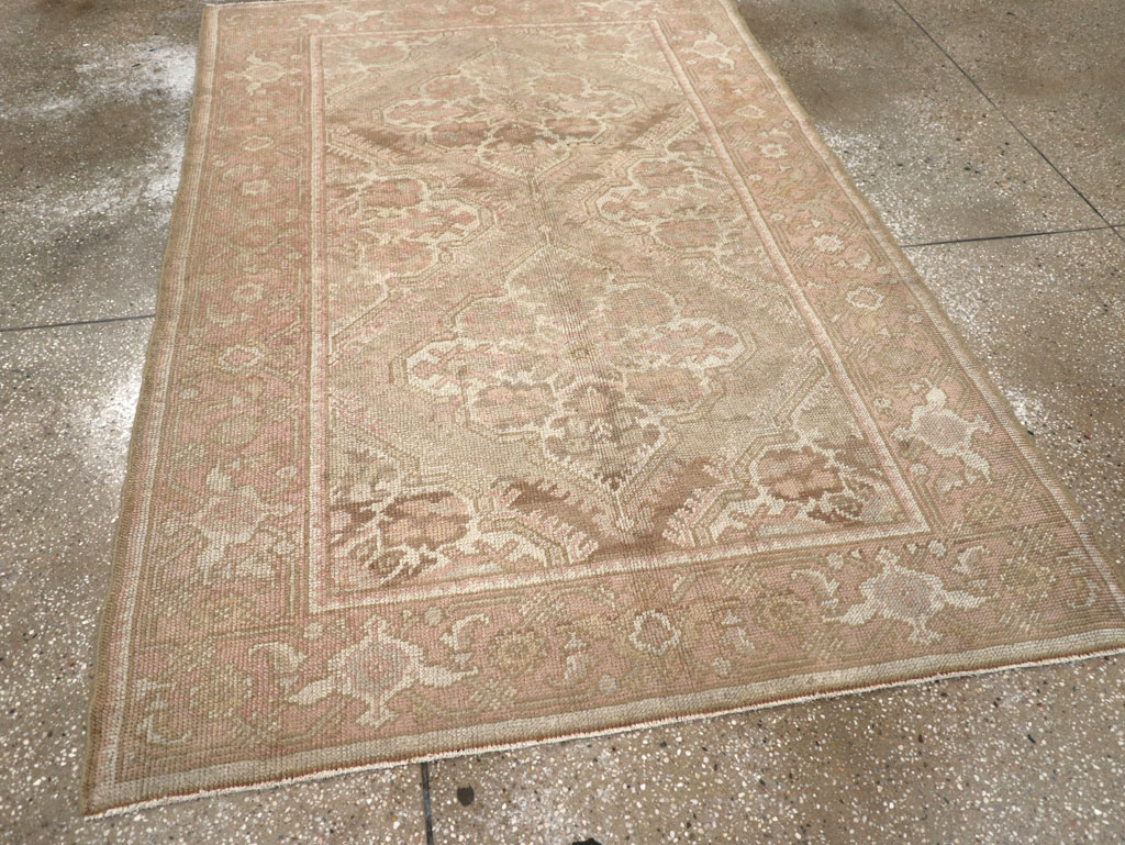 Vintage Turkish Anatolian Rug, No.15609 - Gsblank