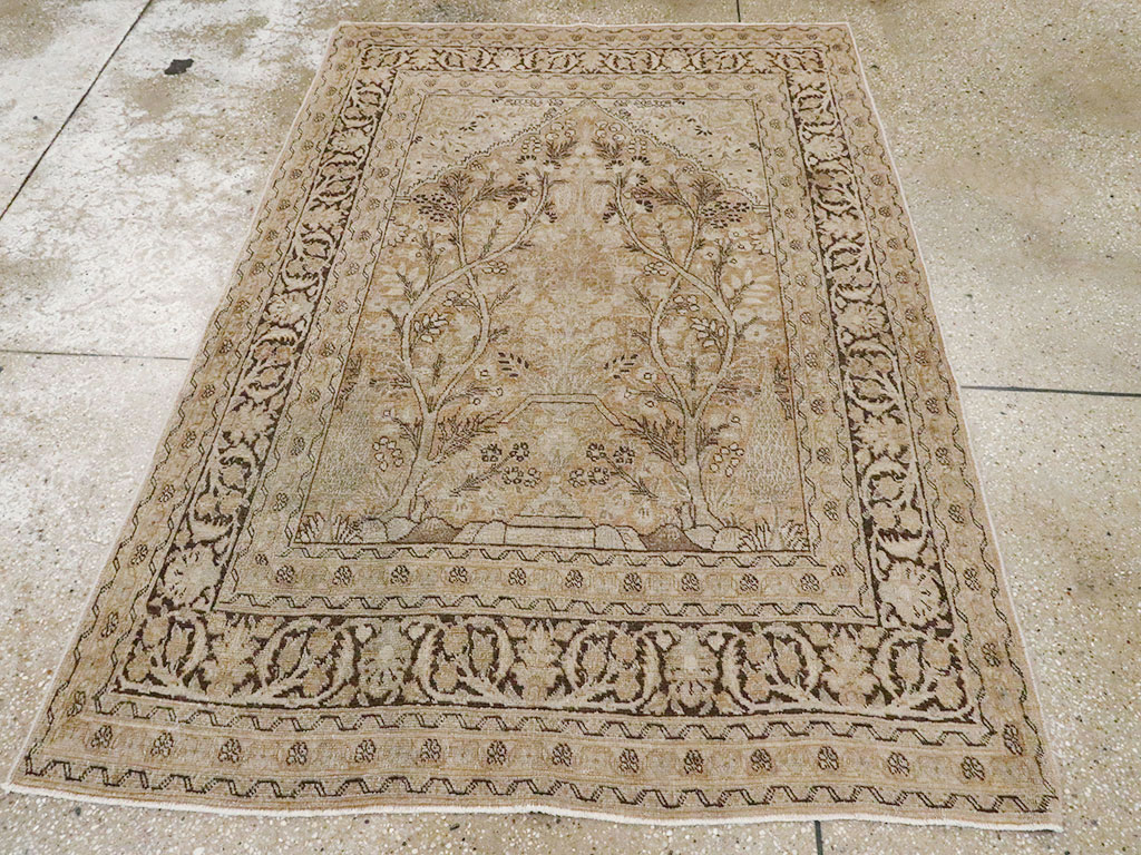 Antique Persian Tabriz Rug, No.15633 - Gsblank