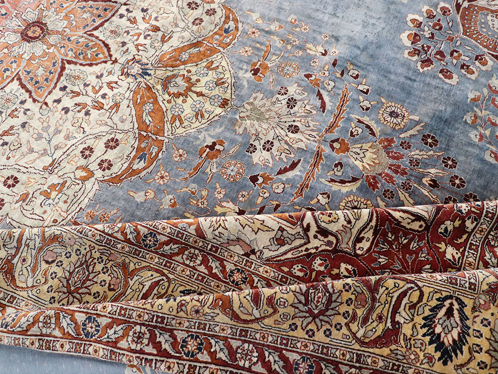 Antique Turkish Herekeh Silk Rug, No.15636 - Gsblank