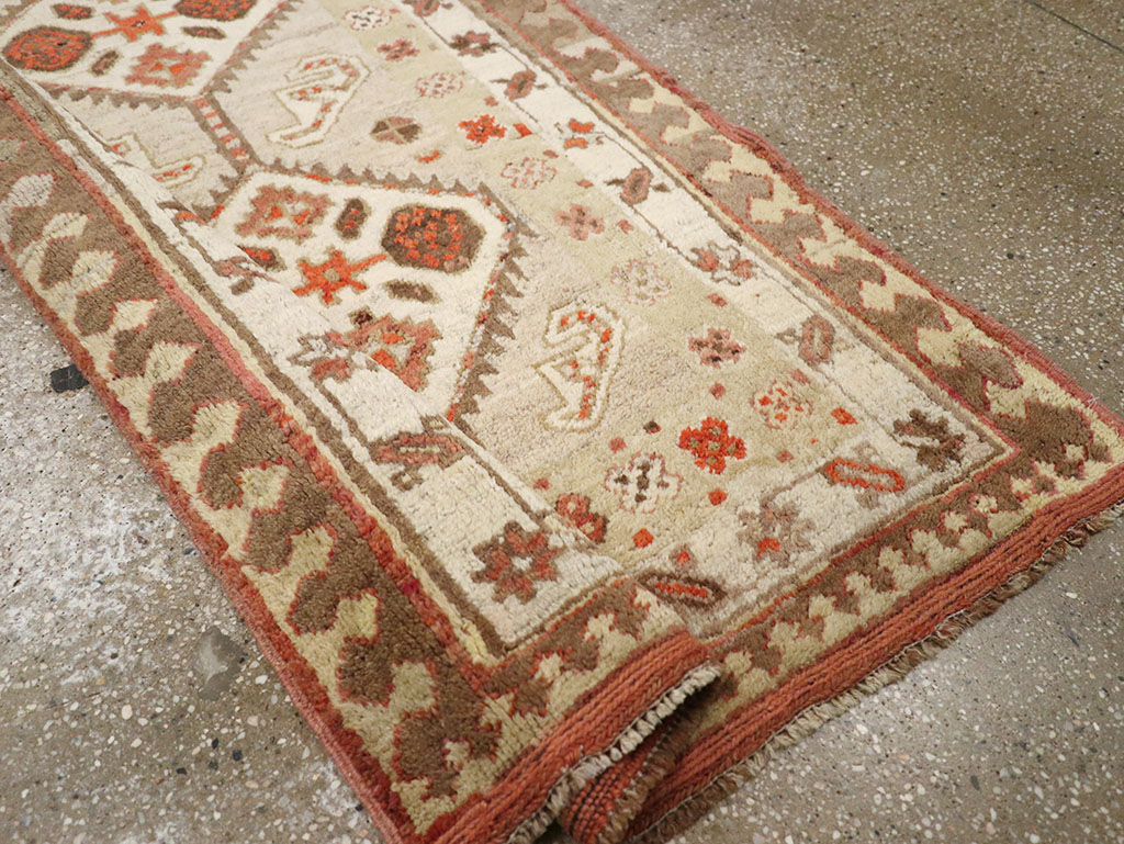 Antique Persian Serab Runner, No.15694 - Gsblank