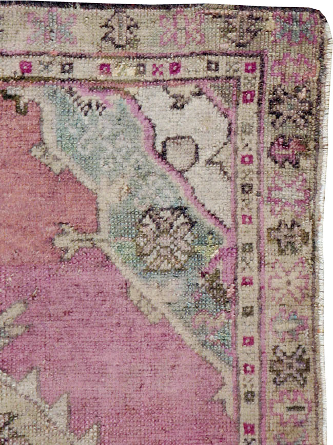 Antique Turkish Oushak Rug, No.15696 - Gsblank