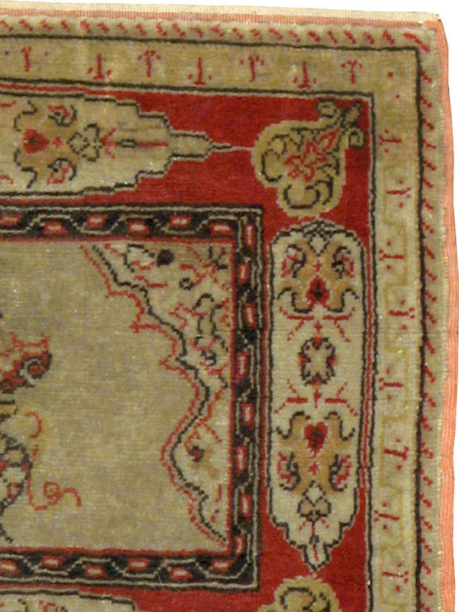 Vintage Turkish Herekeh Rug, No.15700 - Gsblank