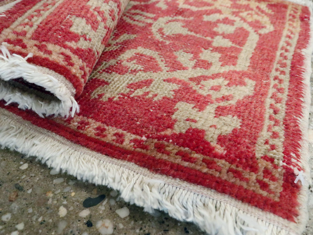 Antique Turkish Sivas Rug (Pair: 2 of 2), No.15728 - Gsblank