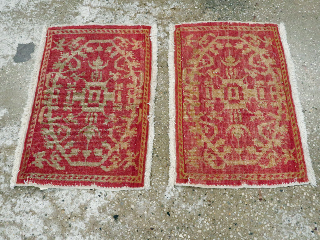 Antique Turkish Sivas Rug (Pair: 2 of 2), No.15728 - Gsblank