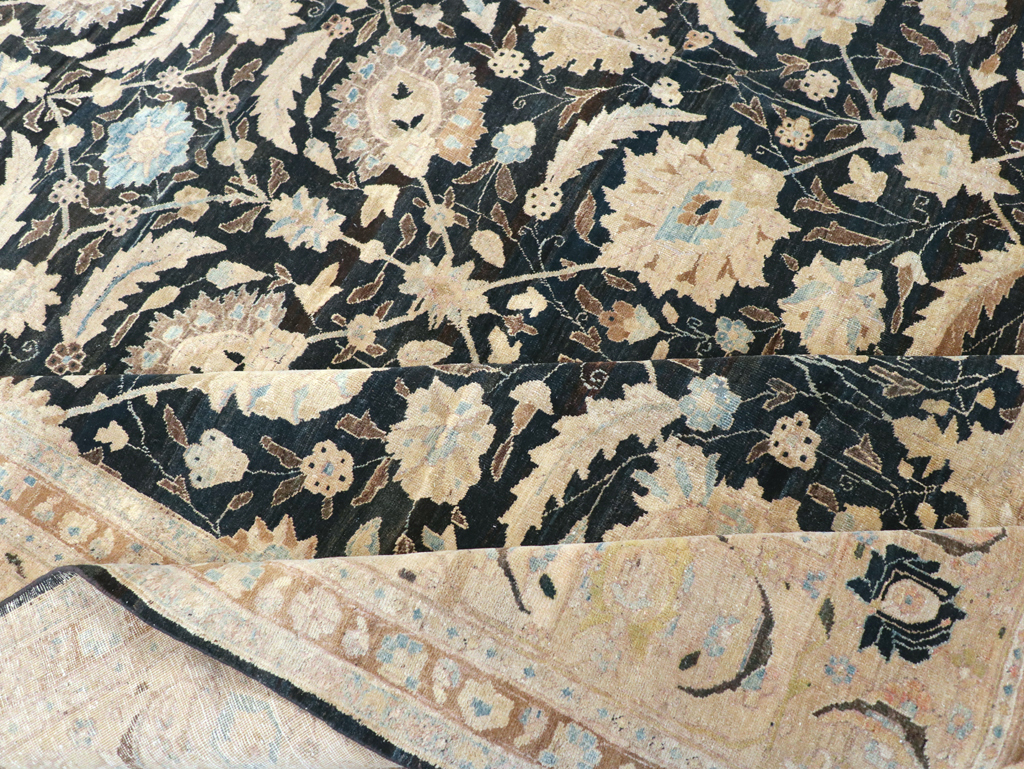 Antique Persian Tabriz Carpet, No.15777 - Gsblank