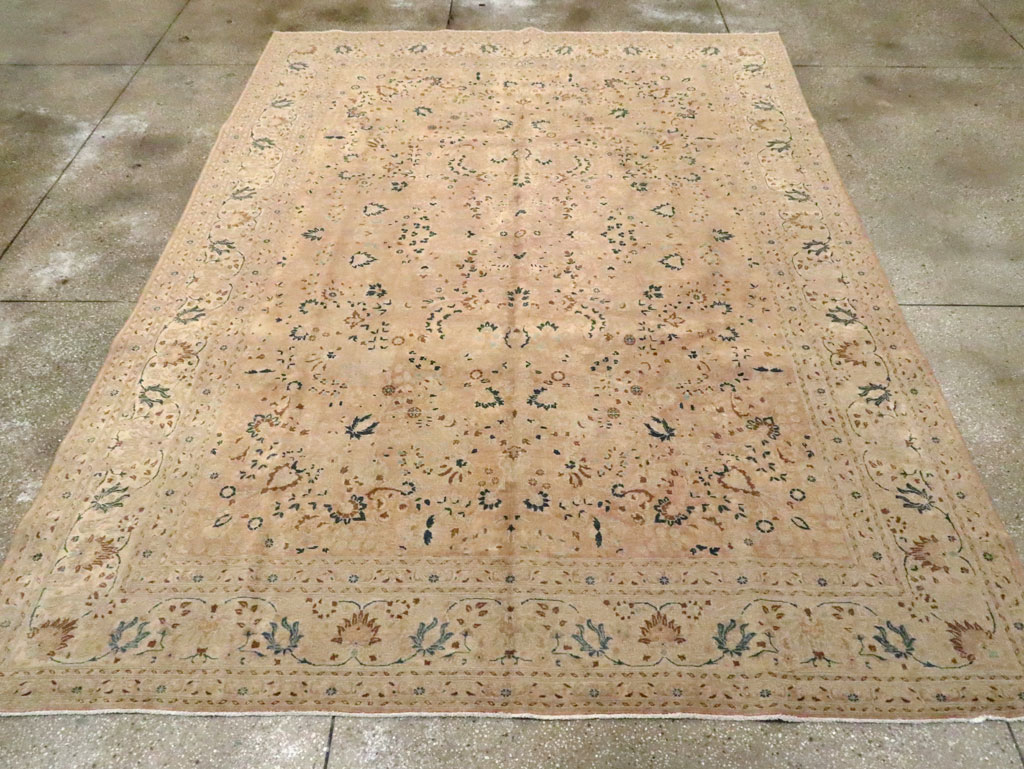 Vintage Persian Tabriz Carpet, No.15782 - Gsblank