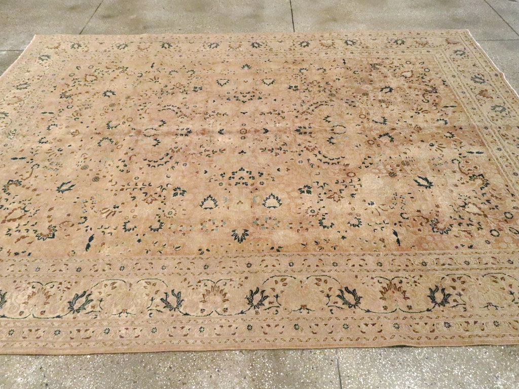 Vintage Persian Tabriz Carpet, No.15782 - Gsblank