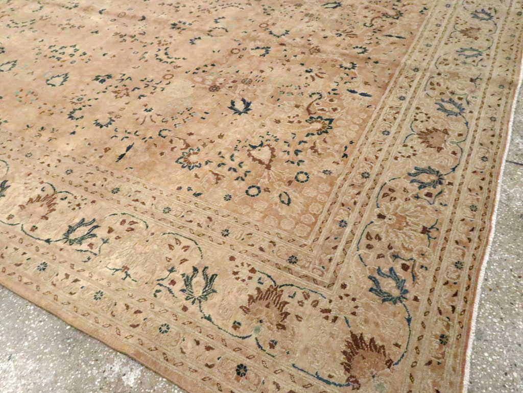 Vintage Persian Tabriz Carpet, No.15782 - Gsblank