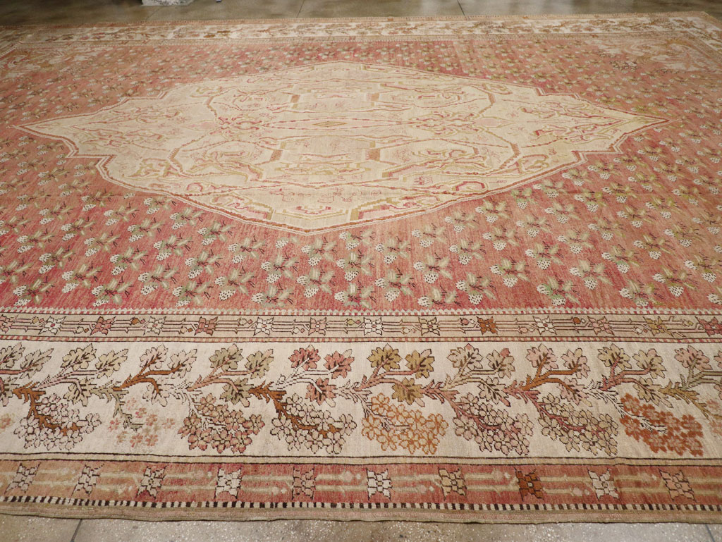 Antique Turkish Ghiordes Carpet, No.15787 - Gsblank