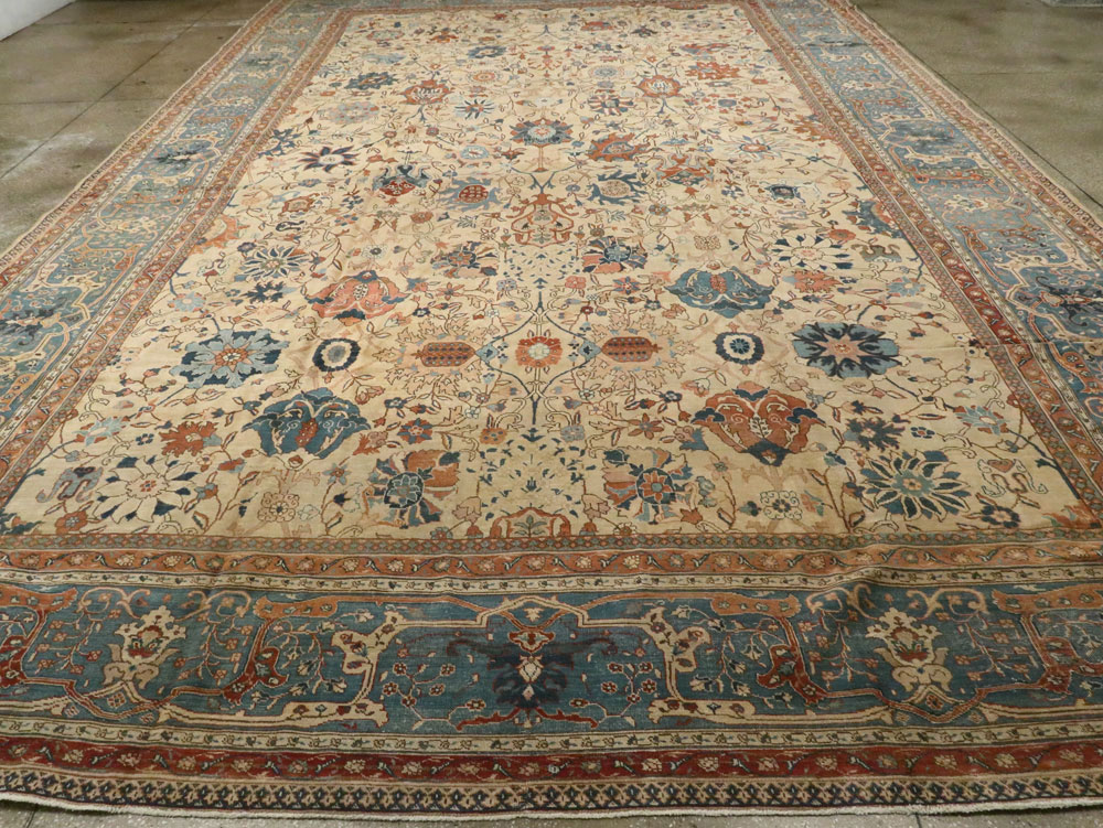 Antique Persian Tabriz Carpet, No.15789 - Gsblank