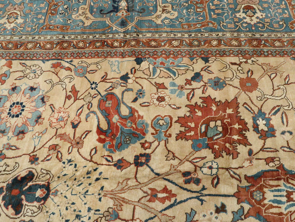 Antique Persian Tabriz Carpet, No.15789 - Gsblank