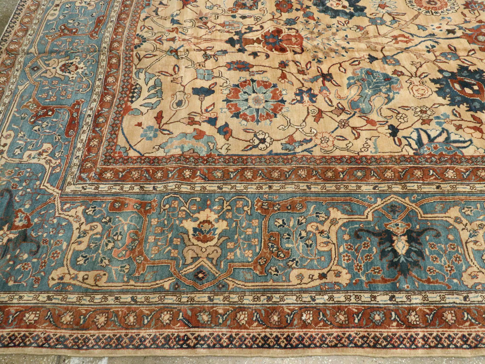 Antique Persian Tabriz Carpet, No.15789 - Gsblank