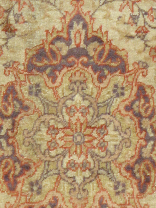 Antique Turkish Sivas Rug, No.15804 - Gsblank