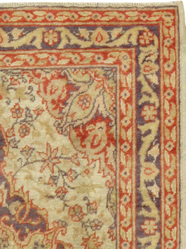 Antique Turkish Sivas Rug, No.15804 - Gsblank