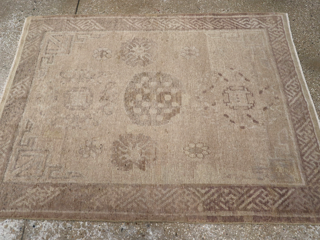 Antique East Turkestan Khotan Rug, No.15826 - Gsblank