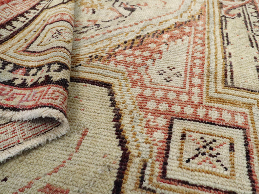 Antique Turkish Ghiordes Rug, No.15849 - Gsblank